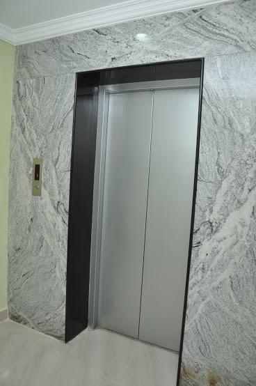 Central Residency Hotel Ченай Екстериор снимка